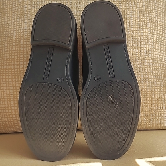TOMMY HILFIGER LOAFERS - Picture 6 of 9